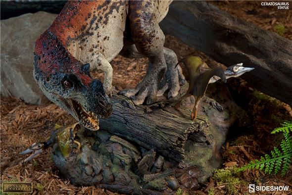 CERATOSAURUS STATUE
