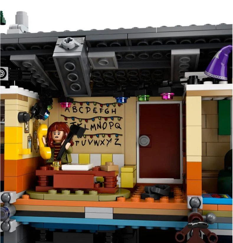 LEGO STRANGER THINGS IL SOTTOSOPRA #75810