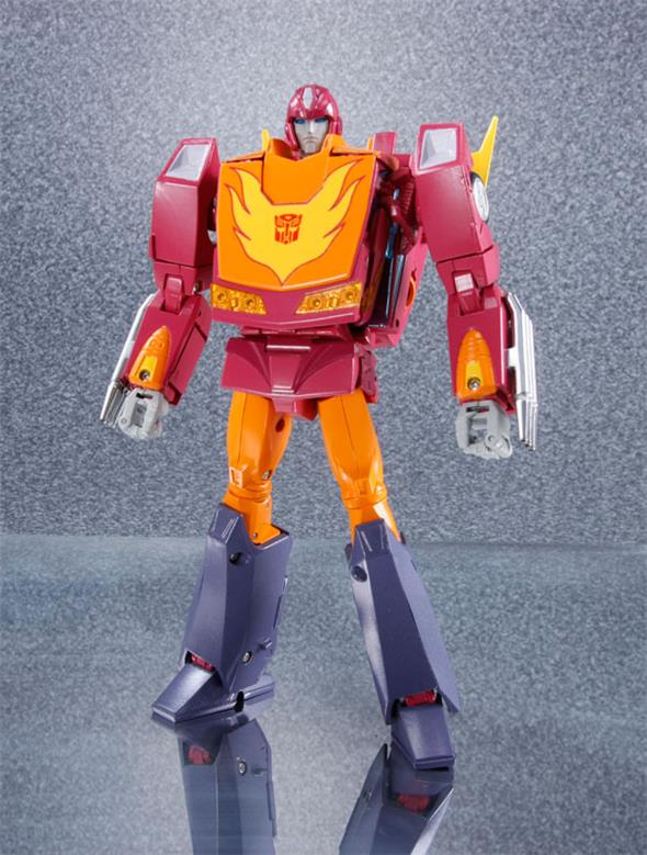 TRANSFORMERS - MP-28 HOT RODIMUS
