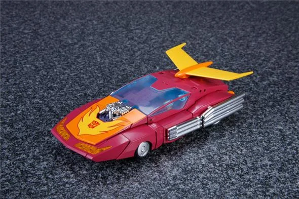 TRANSFORMERS - MP-28 HOT RODIMUS