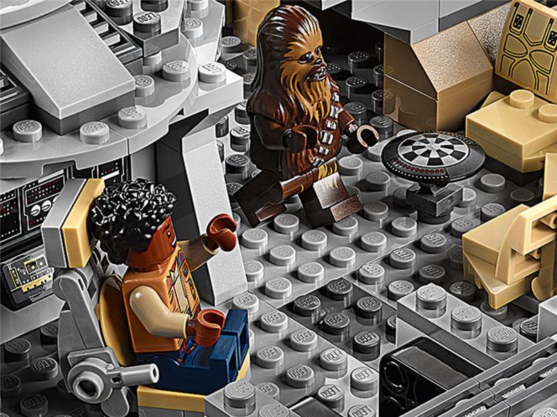 LEGO STAR WARS MILLENNIUM FALCON #75257