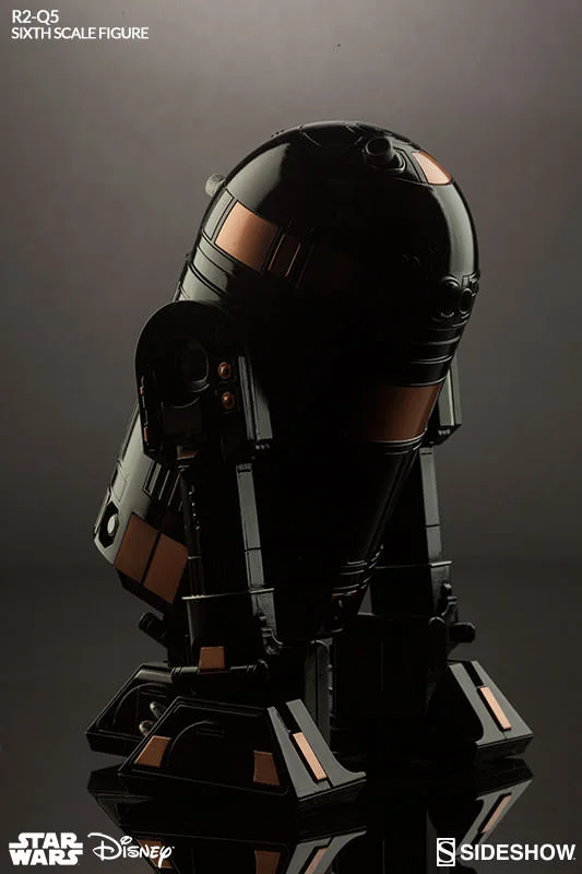 STAR WARS R2-Q5 IMPERIAL ASTROMECH DROID