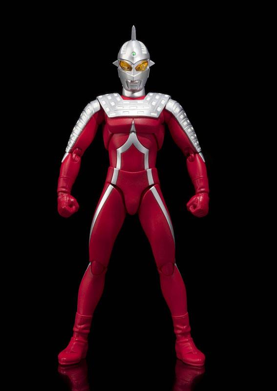 ULTRA-ACT ULTRA SEVEN