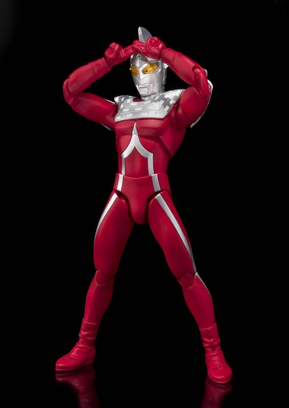 ULTRA-ACT ULTRA SEVEN