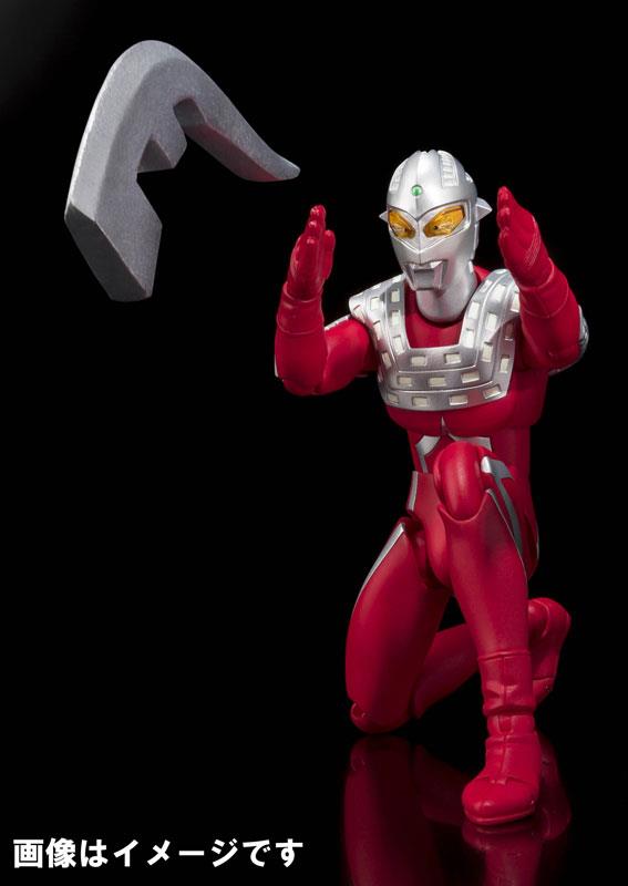 ULTRA-ACT ULTRA SEVEN