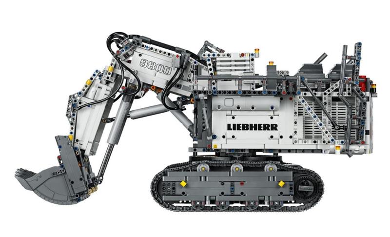 LEGO TECHNIC ESCAVATORE LIEBHERR R 9800 #42100