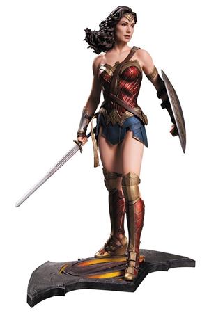 dc-direct-batman-v-superman-wonder-woman-statue