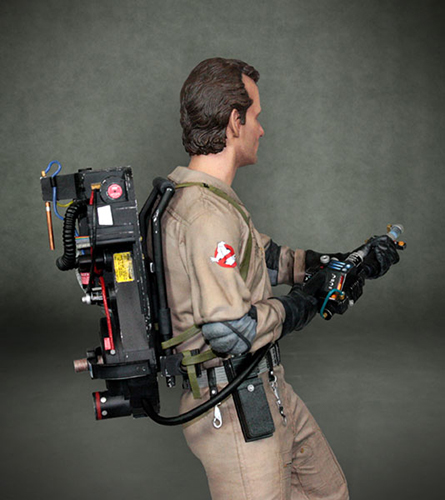 GHOSTBUSTERS PETER VENKMAN STATUE