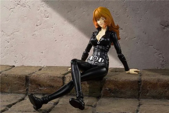 S.H. FIGUARTS LUPIN III - FUJIKO MINE