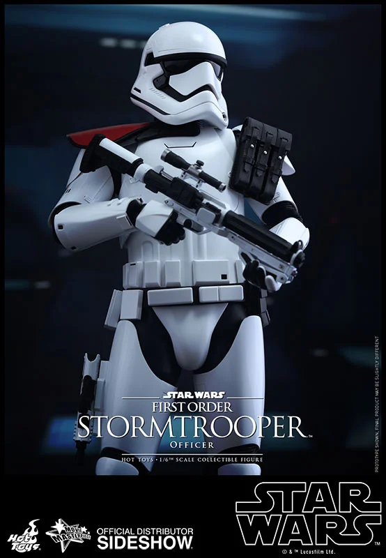 1/6 HOT TOYS - STAR WARS 12 STORMTROOPER OFFICER FIRST ORDER