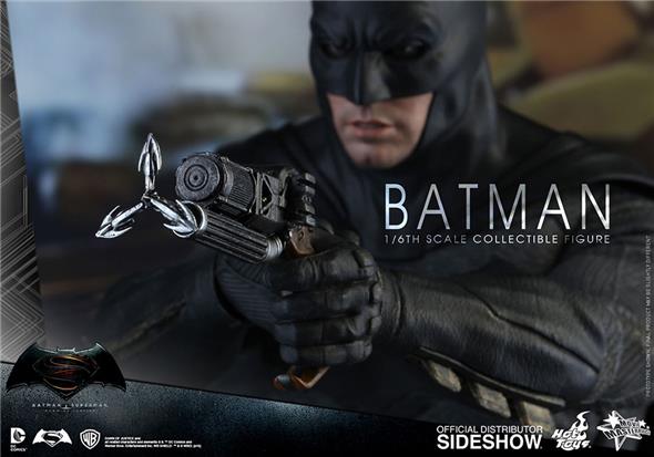 1/6 HOT TOYS - BATMAN VS SUPERMAN - BATMAN