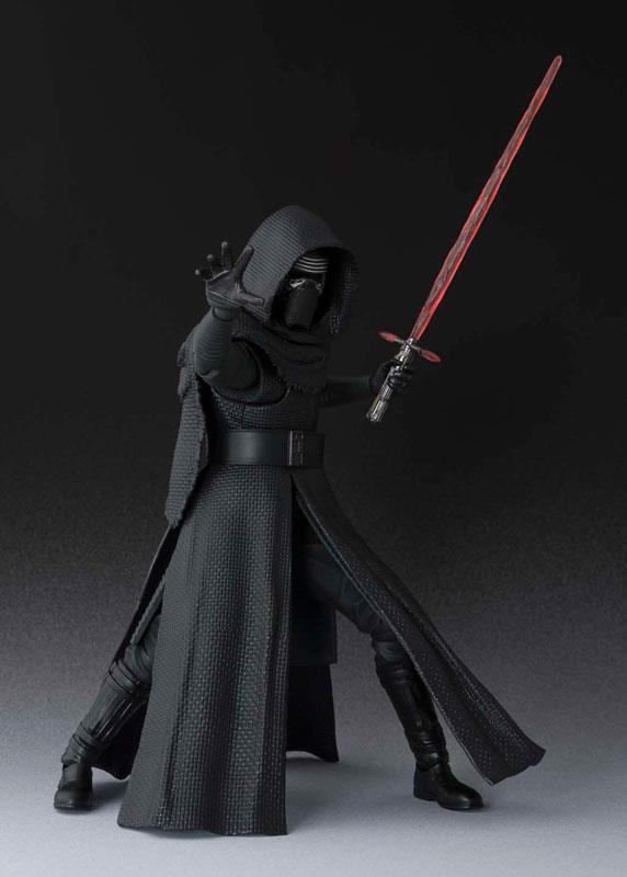 S.H. FIGUARTS STAR WARS - KYLO REN