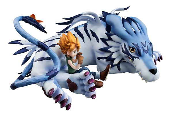 DIGIMON GARURUMON & YAMATO GEM STATUE