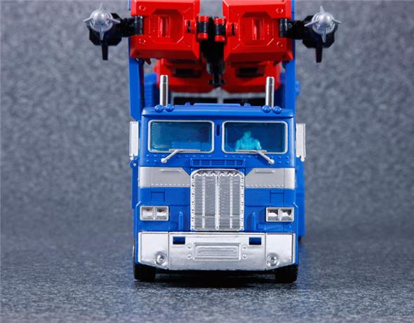 MP-31 DELTA MAGNUS (DIACLONE ULTRA MAGNUS)