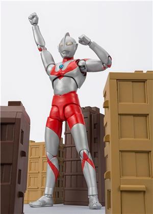 bandai-sh-figuarts-ultraman-50th-ann-with-building-dlx