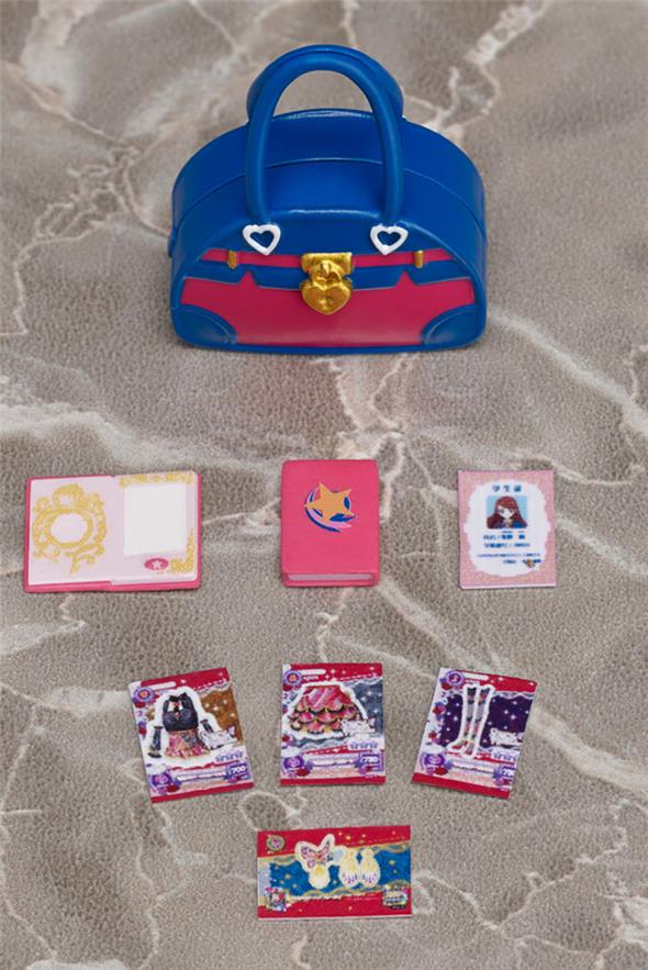 S.H. FIGUARTS - AIKATSU - RAN SHIBUKI WINTER UNIF AF