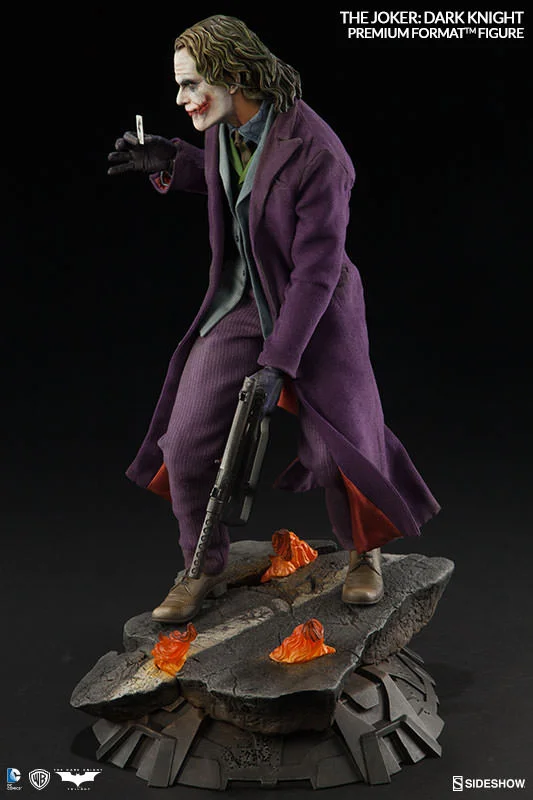 SIDESHOW - DARK KNIGHT JOKER PREM FORMIUM FORMAT