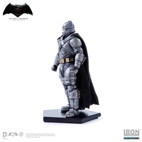 1/10 BATMAN VS SUPERMAN - BATMAN ARMORED STATUE