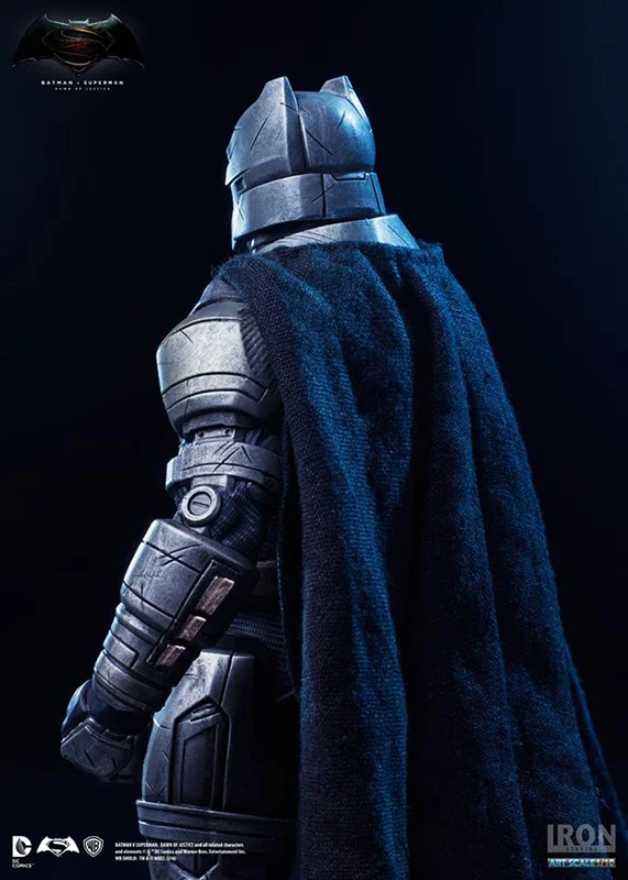 1/10 BATMAN VS SUPERMAN - BATMAN ARMORED STATUE