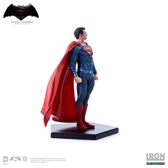 1/10 BATMAN VS SUPERMAN - SUPERMAN STATUE