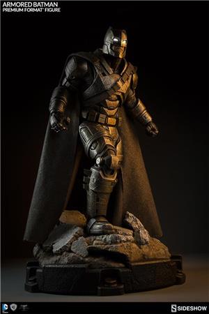 sideshow-batman-v-superman-armor-batman-premium-format