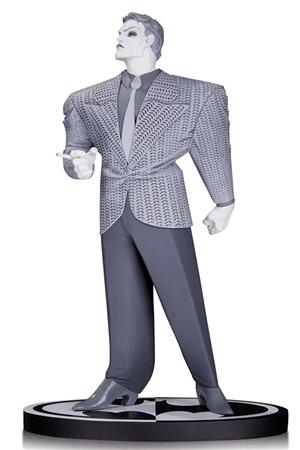 dc-direct-batman-b-w-joker-by-frank-miller-statue