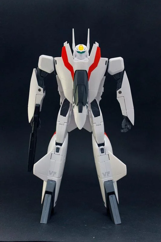 1/60 MACROSS II LOVERS AGAIN: VF-2SS VALKYRIE II SILVIE GENA CUSTOM