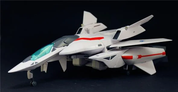 1/60 MACROSS II LOVERS AGAIN: VF-2SS VALKYRIE II SILVIE GENA CUSTOM