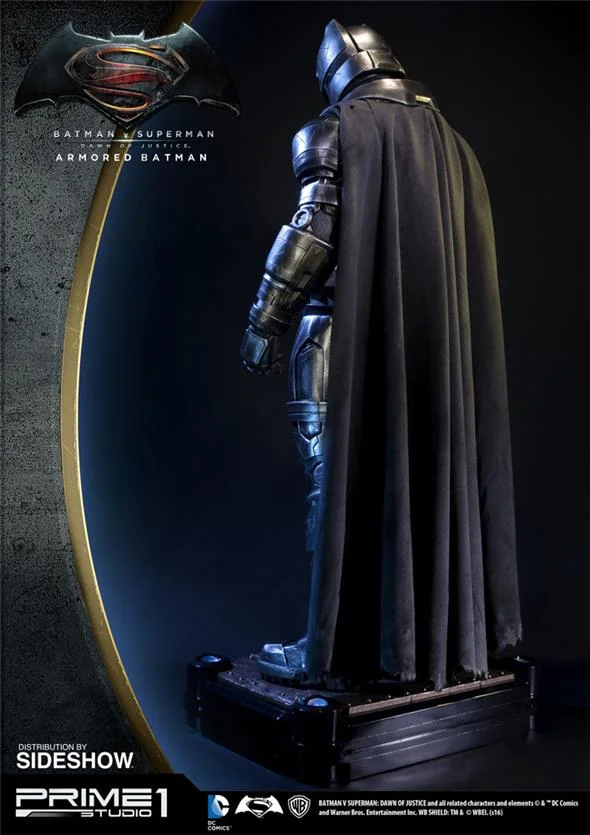 1/2 BATMAN V SUPERMAN - ARMORED BATMAN SC STATUE