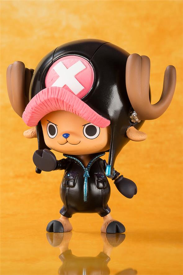 ONE PIECE - FIGUARTS ZERO TONYTONY CHOPPER FILM GOLD