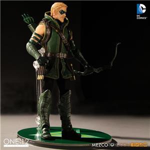 mezco-one12-collective-green-arrow
