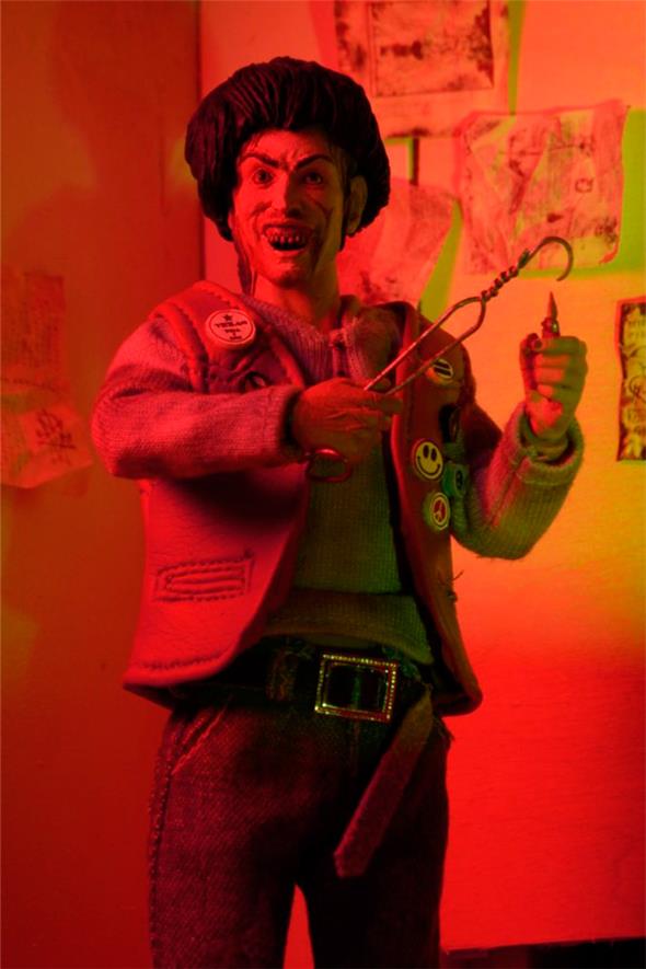 NECA - TEXAS CHAINSAW MASS 2 CHOP TOP CLOTH FIGURE