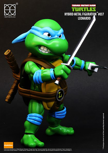 TMNT LEONARDO HYBRID METAL