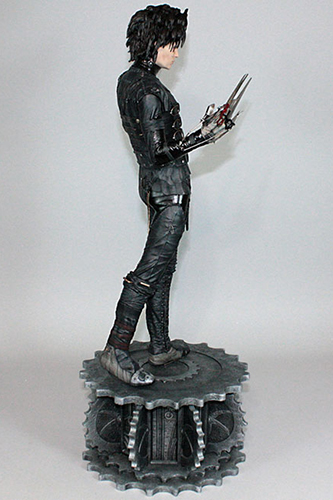 1/4 EDWARD SCISSORHANDS STATUE