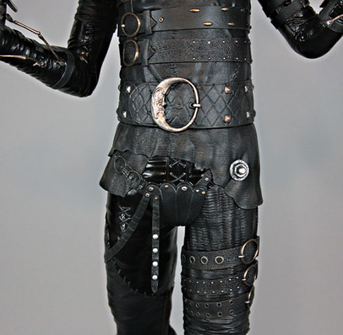 1/4 EDWARD SCISSORHANDS STATUE