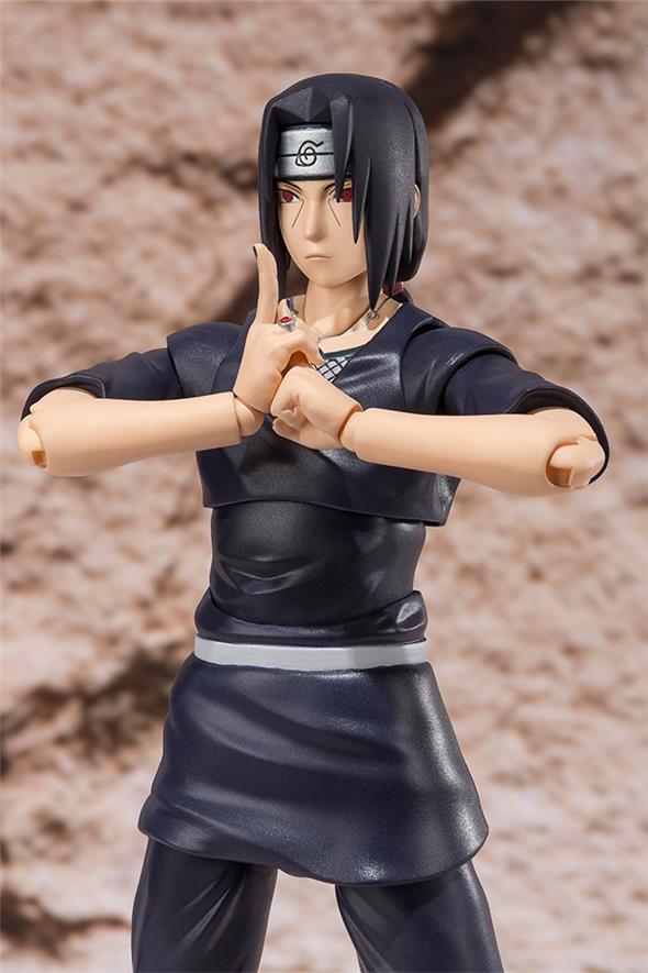 S.H. FIGUARTS NARUTO - ITACHI UCHIHA