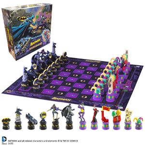 noble-collection-batman-chess-set
