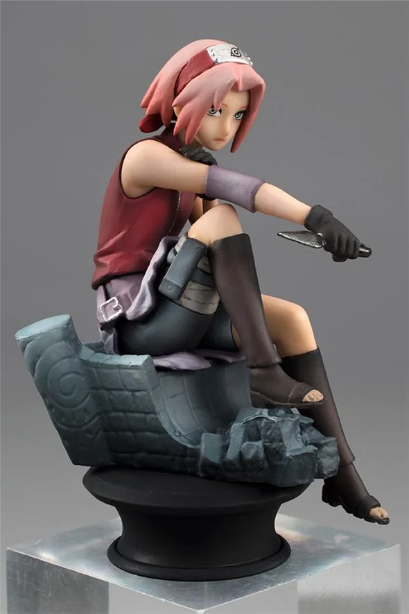 NARUTO - SASUKE & SAKURA CHESS COLL SET