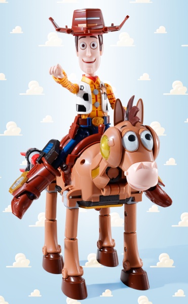 TOY STORY CHOGOKIN WOODY ROBO SHERIFF STAR