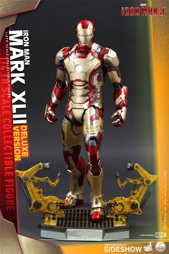 1/4 HOT TOYS -  IRON MAN MARK XLII QUARTER SCALE DLX FIG