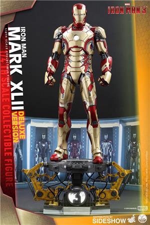 1/4 HOT TOYS -  IRON MAN MARK XLII QUARTER SCALE DLX FIG