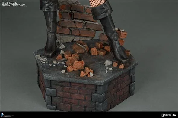 BLACK CANARY PREMIUM FORMAT FIGURE