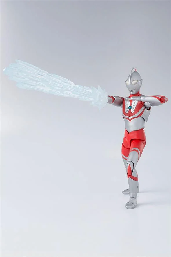 S.H. FIGUARTS - ULTRAMAN ZOFFY
