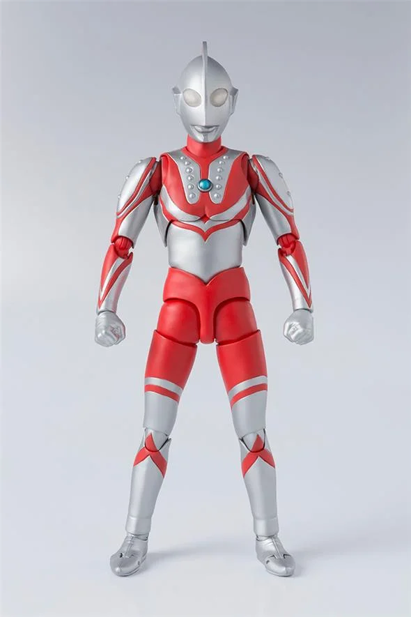 S.H. FIGUARTS - ULTRAMAN ZOFFY