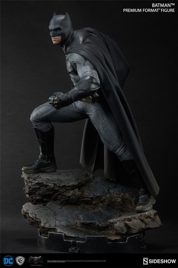 BATMAN V SUPERMAN BATMAN PREM FORM FIG