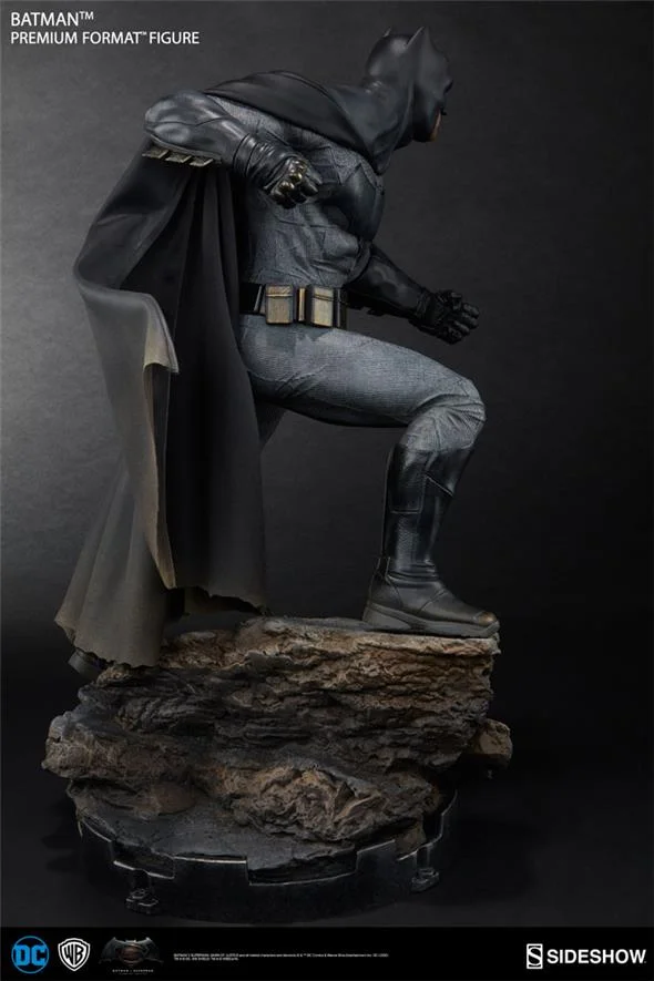 BATMAN V SUPERMAN BATMAN PREM FORM FIG