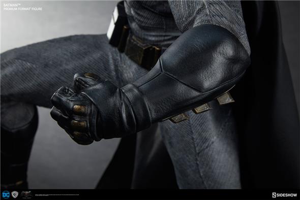 BATMAN V SUPERMAN BATMAN PREM FORM FIG