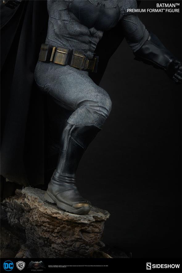 BATMAN V SUPERMAN BATMAN PREM FORM FIG