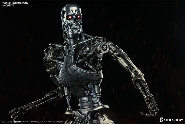 SIDESHOW TERMINATOR - T-800 ENDOSKELETON MAQUETTE