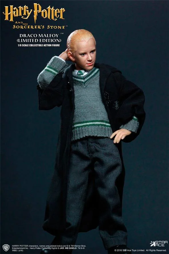 1/6 SCALE - DRACO MALFOY SCHOOL UNIFORM COLLECTIBLE FIGURE